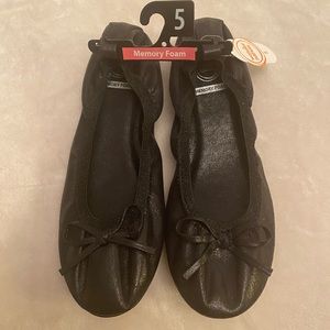 Wonder nation girls’ scrunch flat size 5 NWT